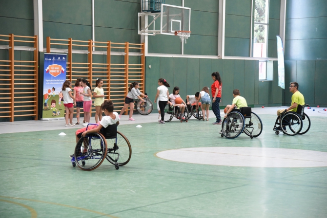 El regreso a la escuela con niños con discapacidades: Una guía integral para padres y profesionales